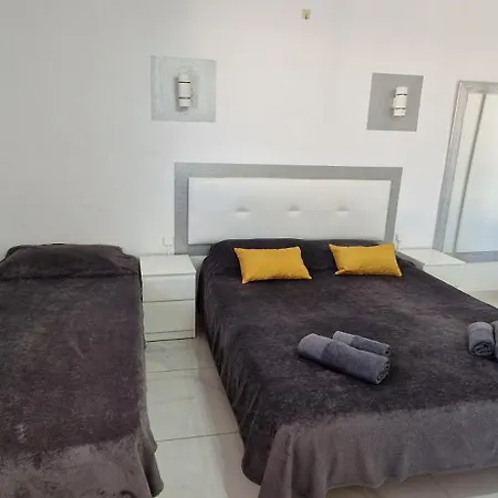 Apartment Sweet Dreams *